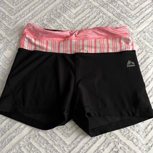 Reebok short athletic shorts, size small